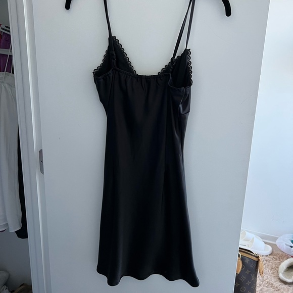 Princess Polly Roman Mini Dress Black - Picture 3 of 3
